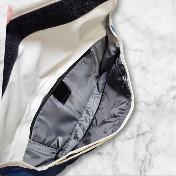 Timbuk2 Small Messenger Bag Red Blue White Trim w/ Cross Strap Excellent - Picture 5 of 8